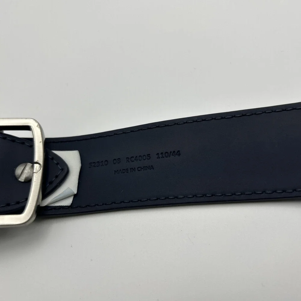 Lacoste‎ Matte Buckle Pique Embossed Leather Belt RC4005 110/44 Mens Noir
